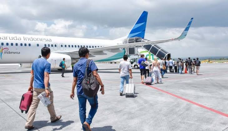 Penumpang Garuda Indonesia Wajib Miliki Sertifikat Vaksin