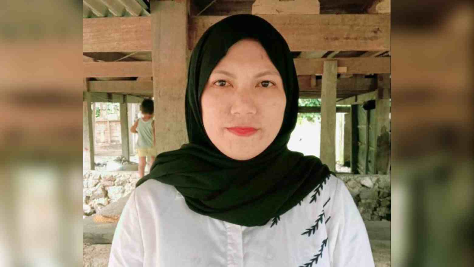 Suami Mualaf, Begini Telatennya Sang Istri Ajari Agama Islam