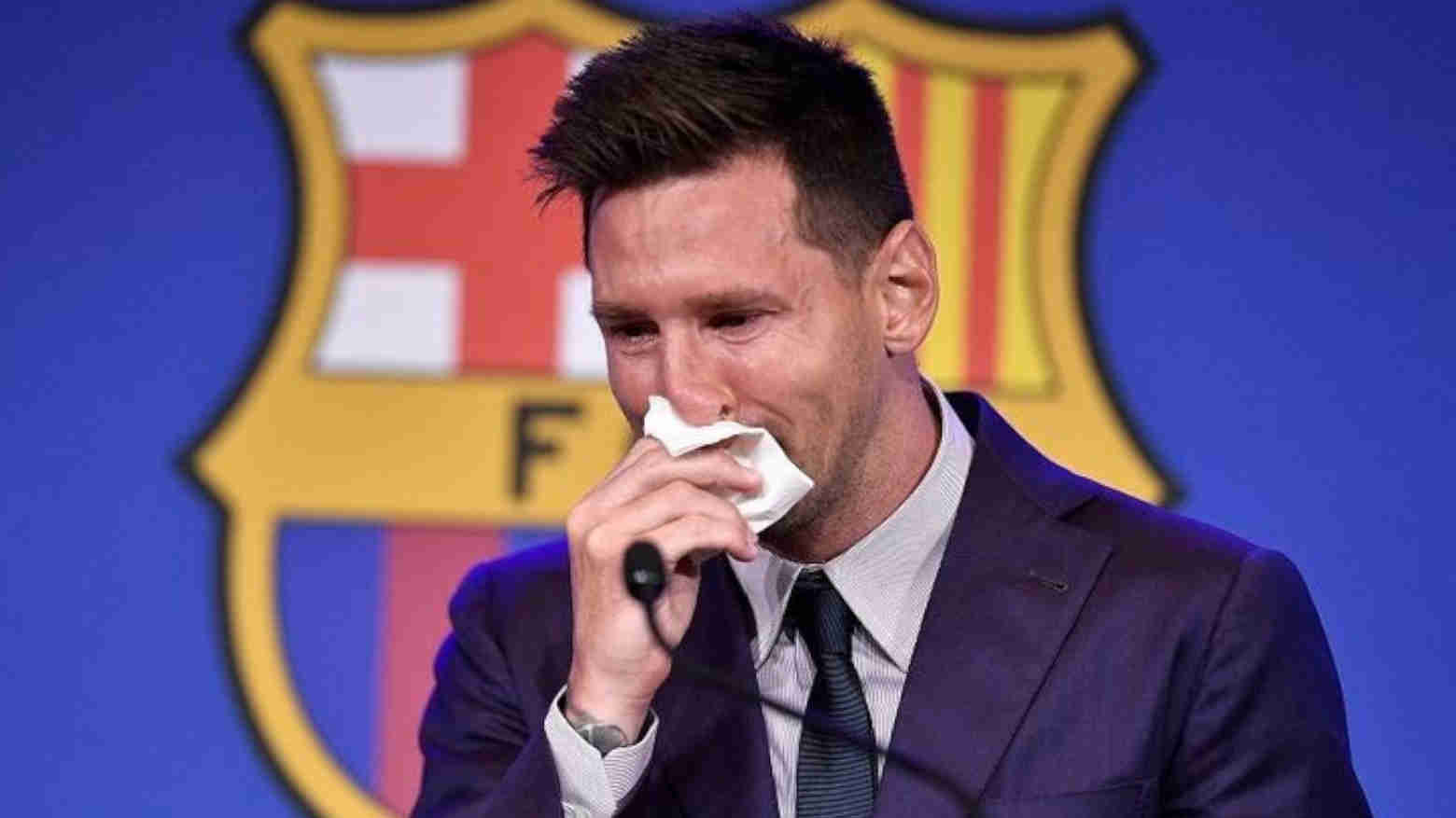Berlinang Air Mata, Lionel Messi Ucapkan Selamat Tinggal untuk Barcelona
