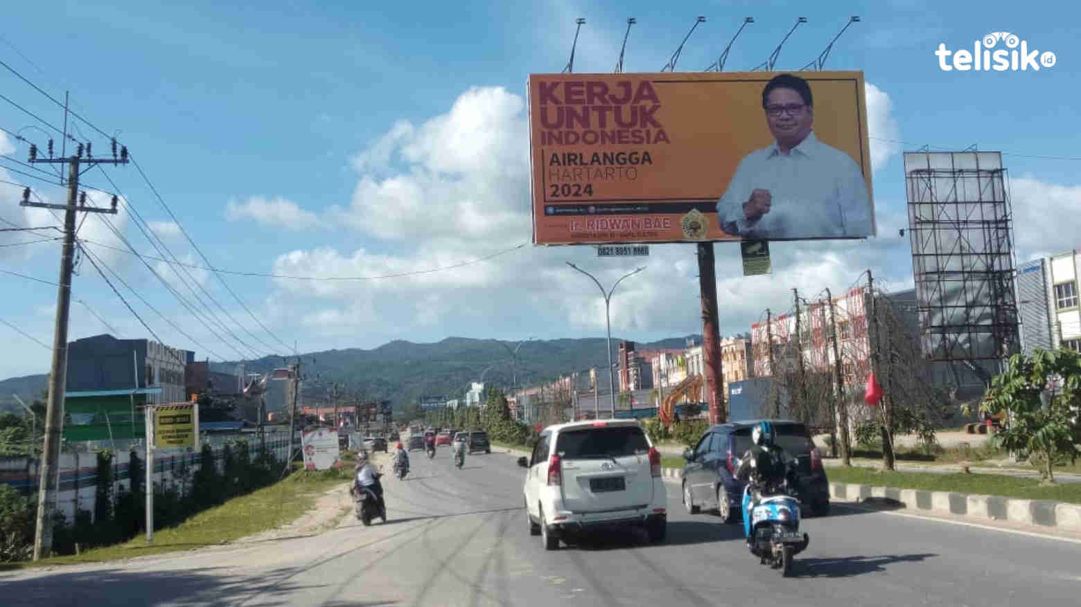 Baliho Airlangga 2024 Tuai Kritik, Golkar Sultra Bersuara