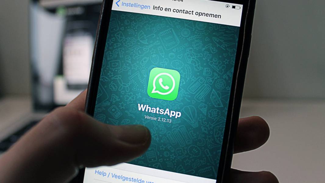 Buat Tulisan WhatsAppmu Jadi Warna-warni, Begini Caranya