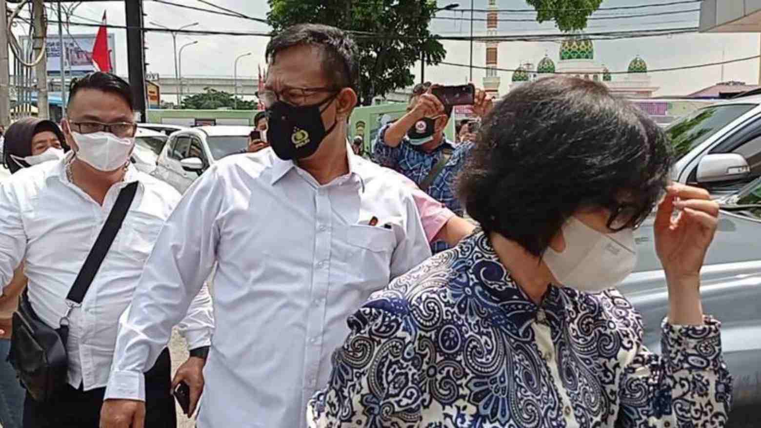 Diperiksa 8 Jam, Anak Akidi Tio Janji Cairkan Sumbangan 2 Triliun Hari Ini