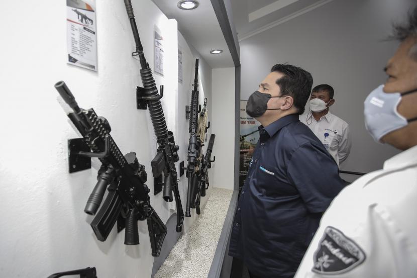 Erick Thohir Rombak Jajaran Direksi PT Pindad