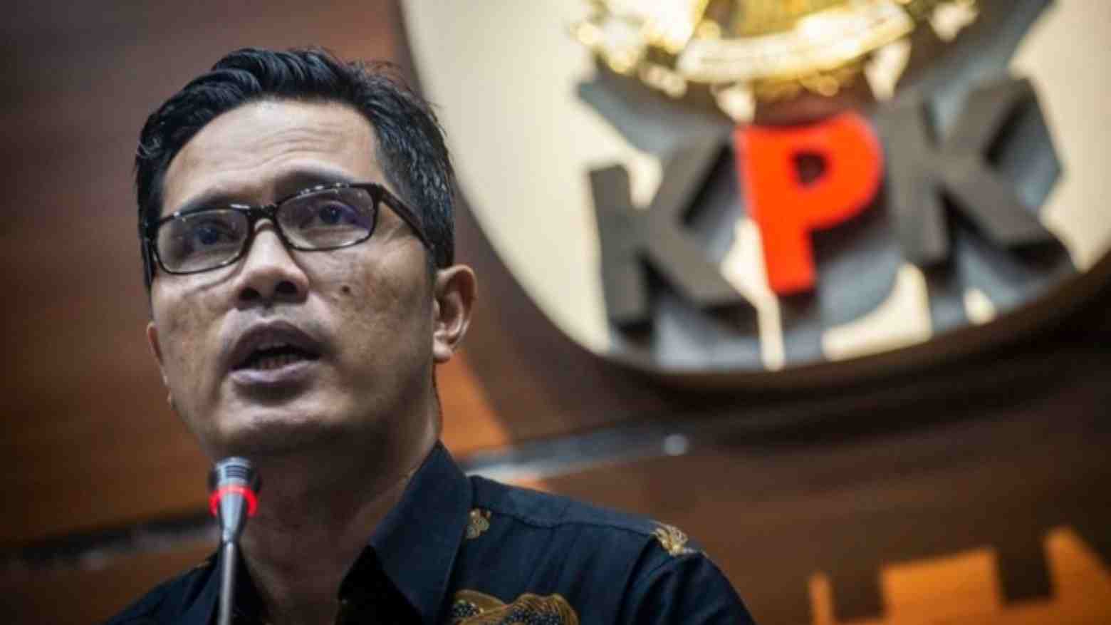 Febri Diansyah Menduga Ada Celah Korupsi pada Perjalanan Dinas KPK