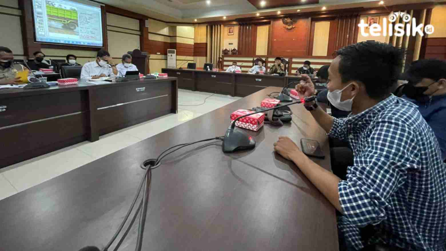 Gelar Hearing, DPRD Sultra Soroti Perusahaan Tambang Lewati Jalan Umum Tanpa Izin