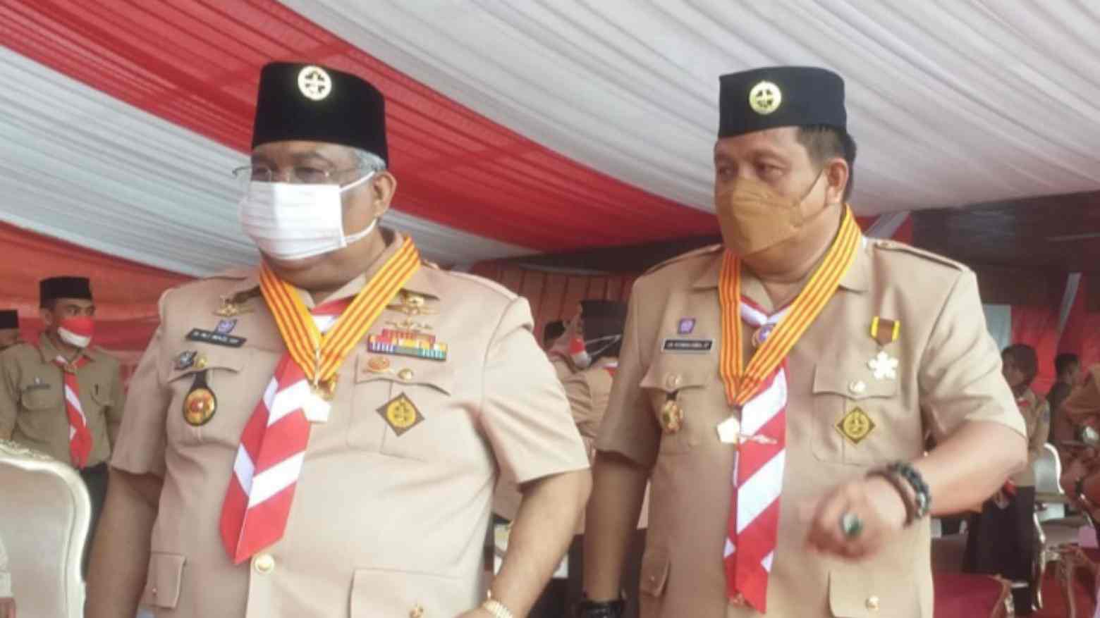 Gubernur dan Bupati Muna Dapat Penghargaan Tertinggi Pramuka