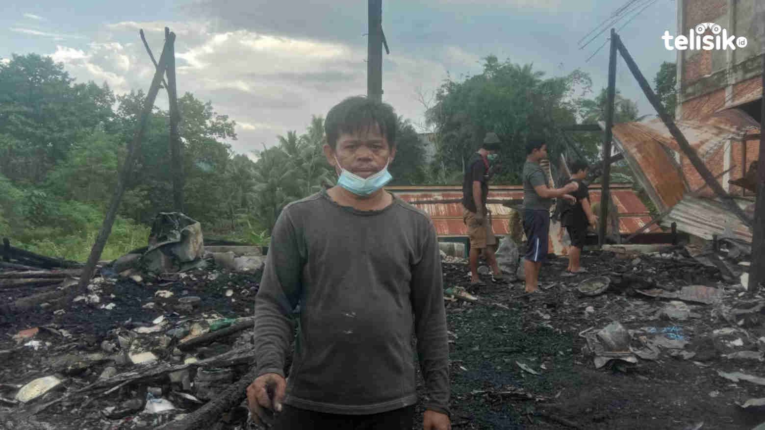 Kiosnya Ludes Terbakar di Pasar Baru, Korban Harap Bantuan