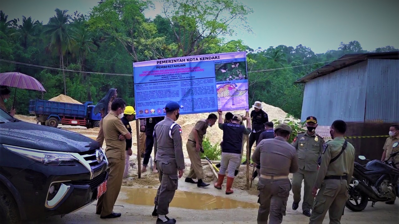 Pemkot Kendari Kembali Tindaki Tambang Pasir di Nambo