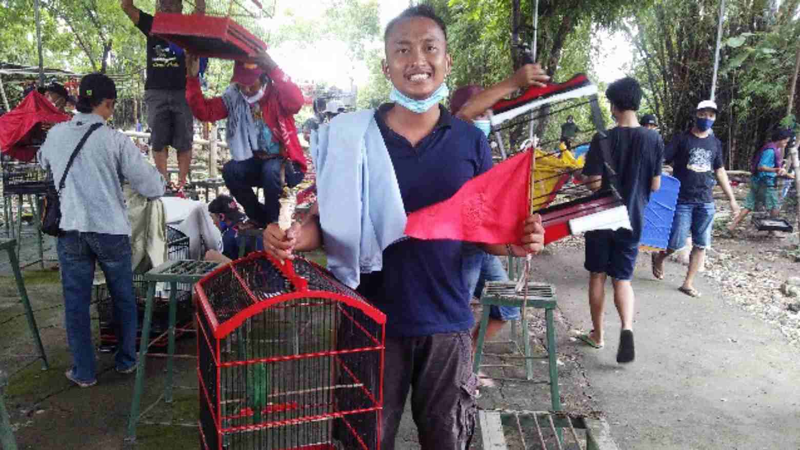 Penjualan Pakan dan Burung di Surabaya Anjlok Selama Pandemi COVID-19