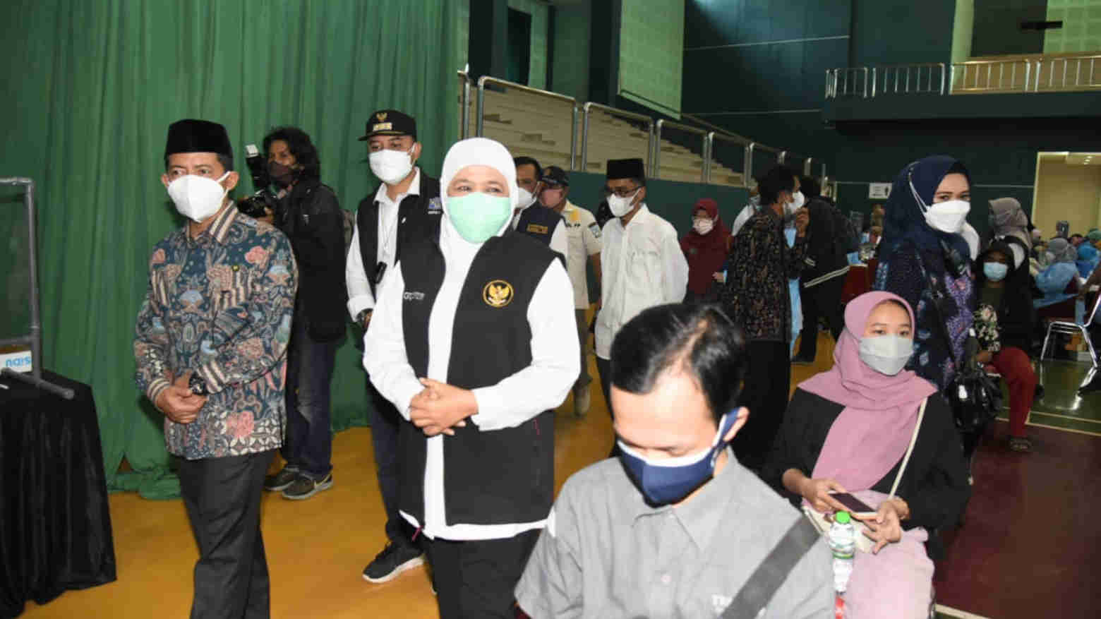 PPKM Berlevel Diperpanjang Lagi, Gubernur Khofifah: Cara Jitu Tekan Sebaran COVID-19