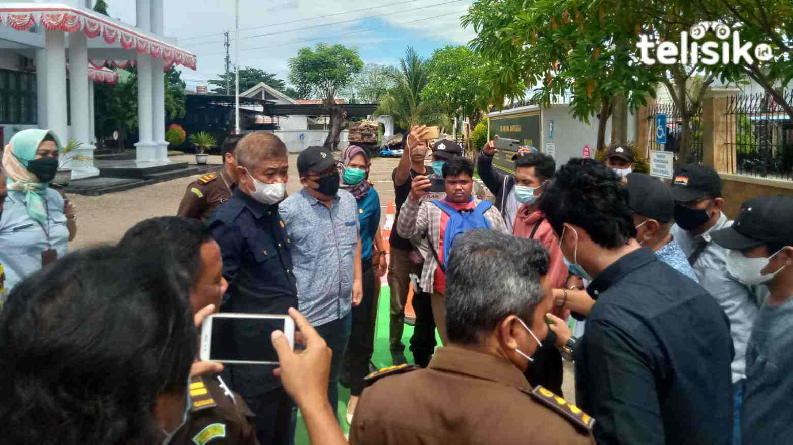 Tak Kunjung Tetapkan Tersangka, Kejari Baubau Didemo