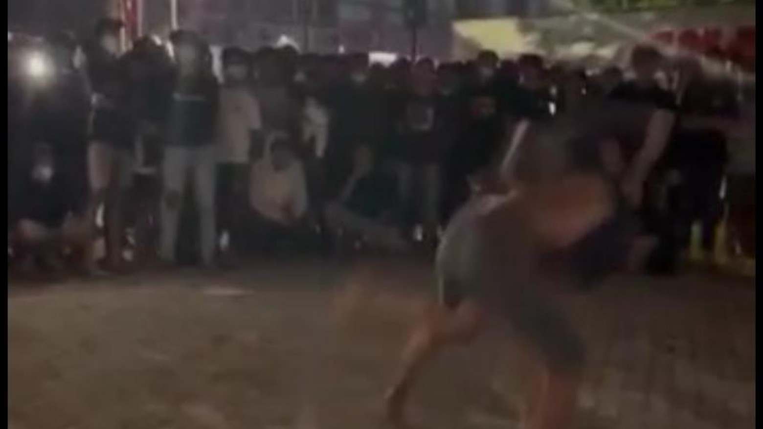 Viral di Medsos, Polisi Selidiki Petarung Jalanan Ala Smack Down