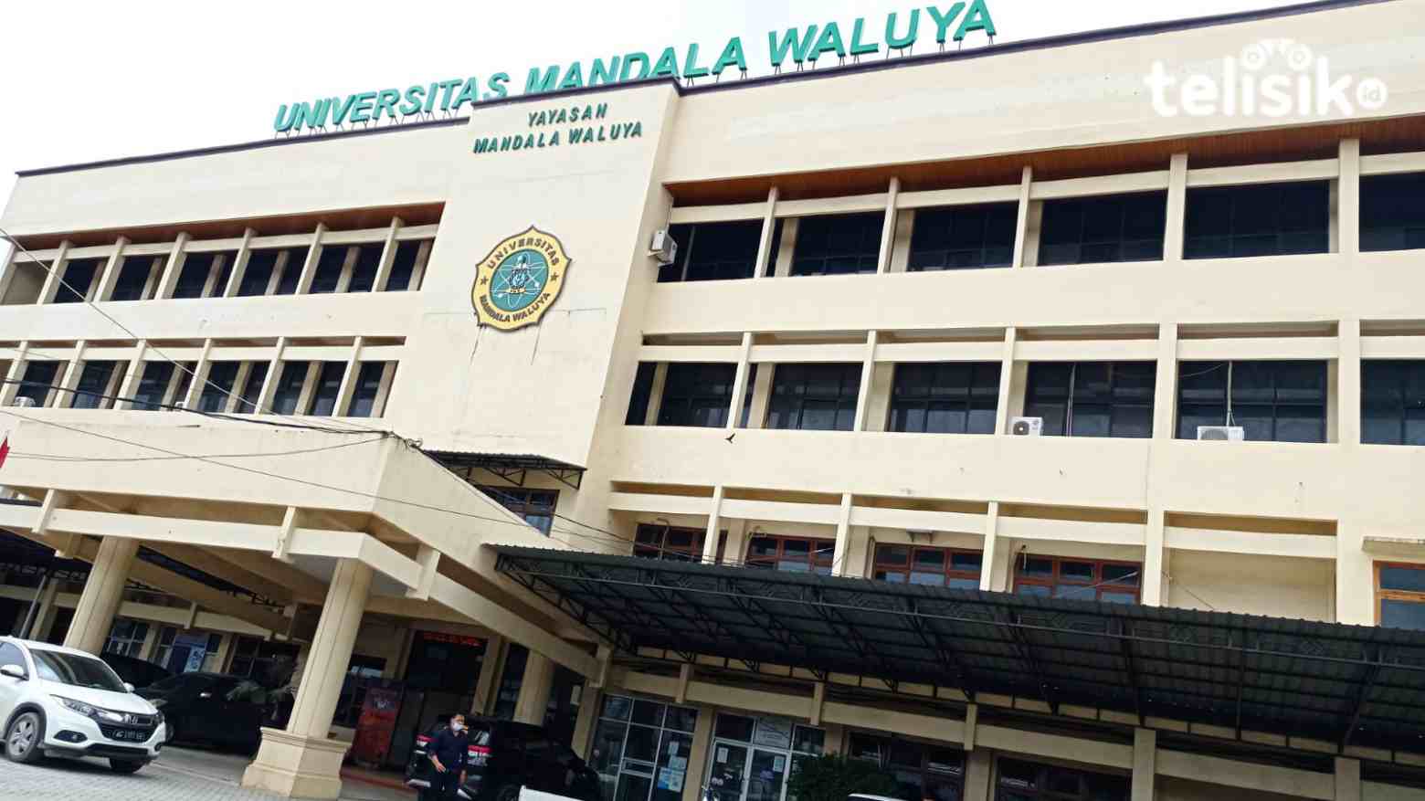 Diterpa Berita Miring, Universitas Mandala Waluya Tegaskan Selalu Taat Prokes COVID-19