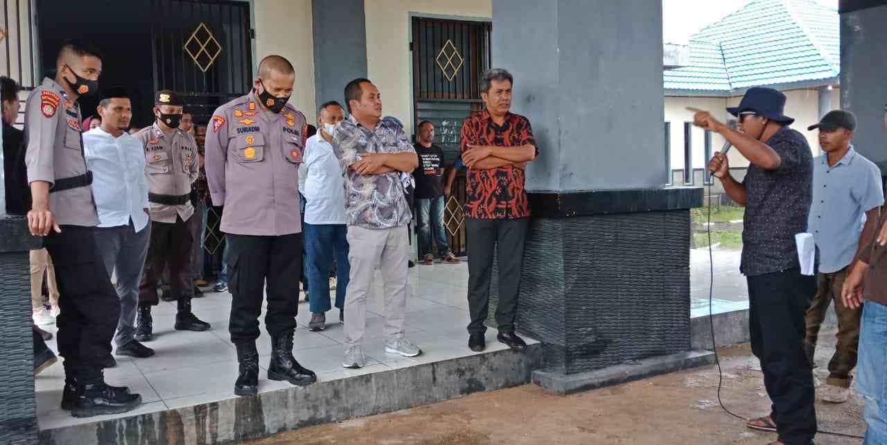 DPRD Didesak Laporkan Sekda Butur ke Mendagri dan KASN, Ini Alasannya