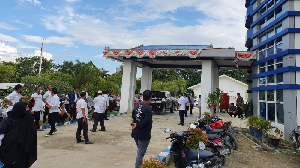 Gempa Guncang Kendari, Pegawai Berhamburan Keluar Ruangan