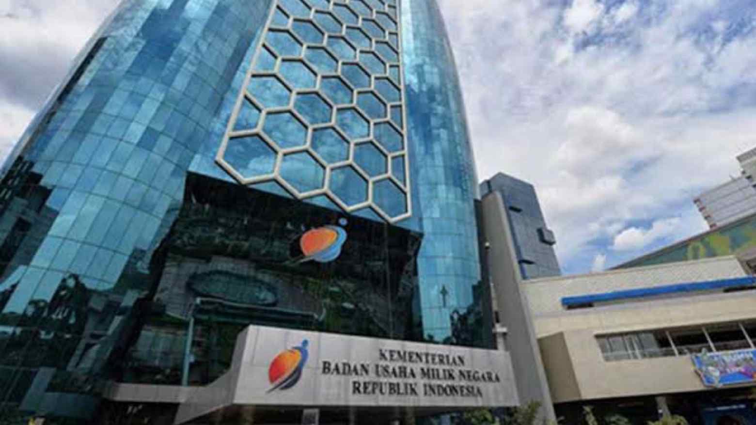 Kementerian BUMN Bentuk Holding Ultra Mikro