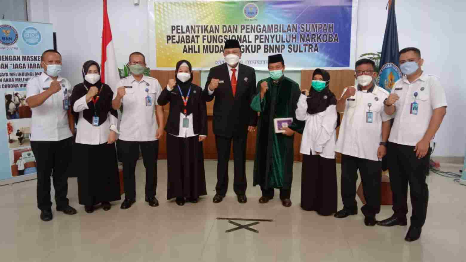 Kepala BNNP Sultra Lantik Penyuluh Narkoba Ahli Muda