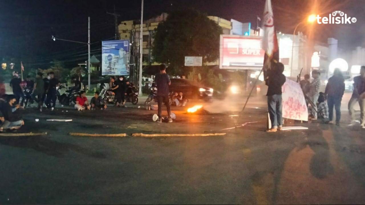 Ketua LMND Kendari Ditangkap, Puluhan Mahasiswa Unjuk Rasa