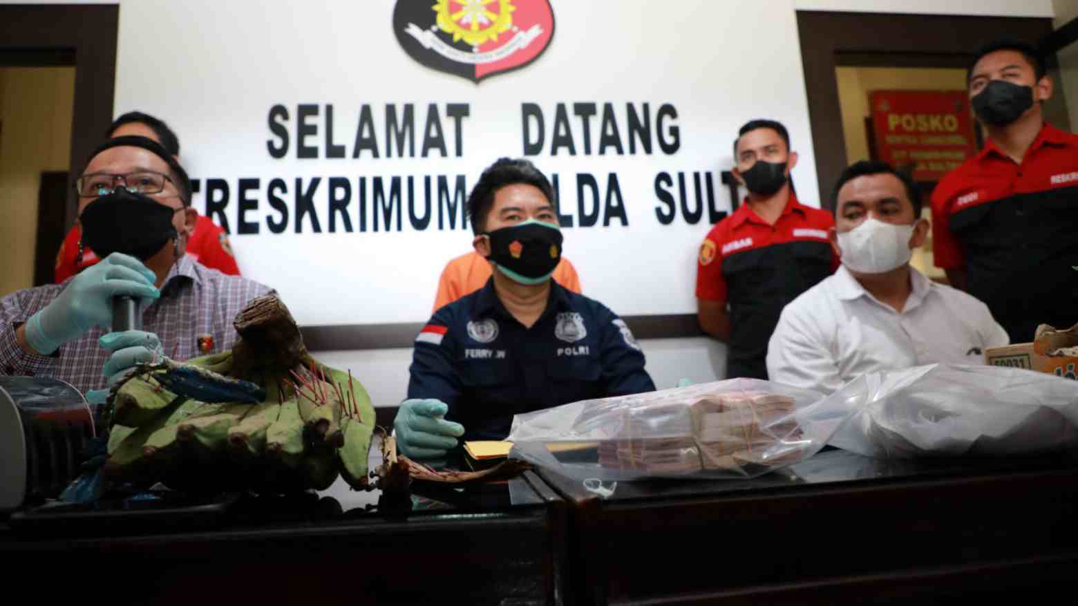 Pria Ini Tipu Warga Bisa Gandakan Uang Secara Gaib, Begini Aksinya