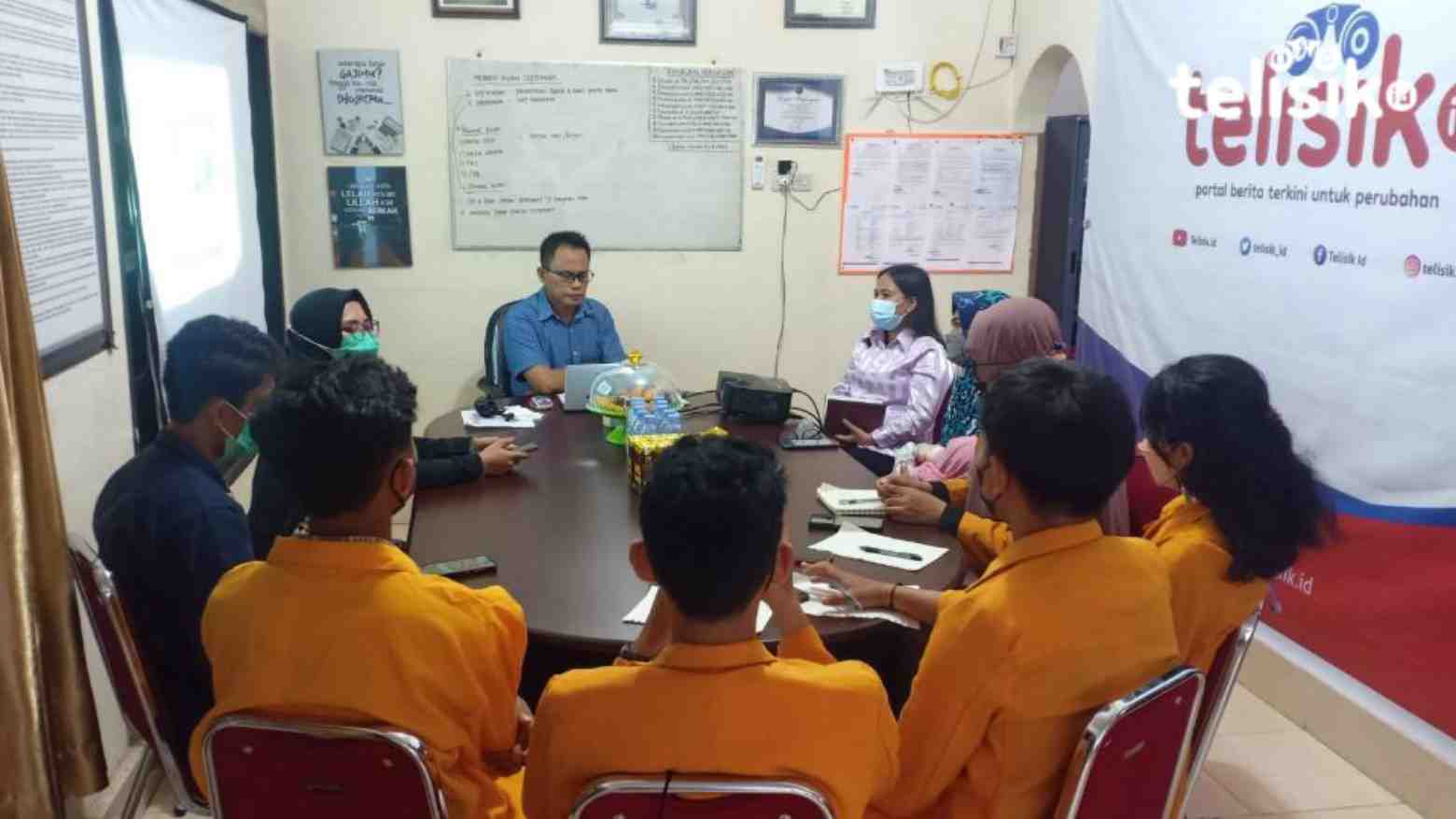 Mahasiswa KKN UHO Kunjungi Telisik.id Soal Peran Media dalam Cegah Prostitusi