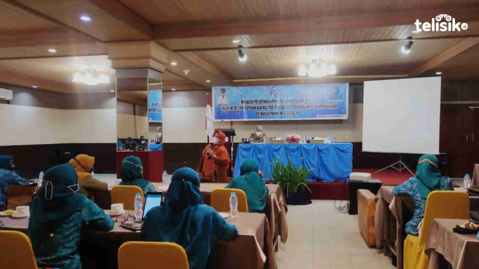 Tips Sukses Ketua PKK Kendari, dari Jual Permen dan Kacang Goreng, Kini Miliki Usaha Butik dan Kuliner