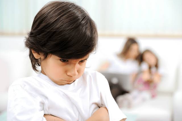 Waspada, Ini 4 Tanda Jika Teman Anda Menyimpan Rasa Dengki