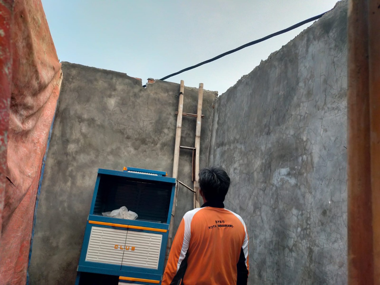 Angin Kencang Hantam Semarang, 13 Rumah Rusak