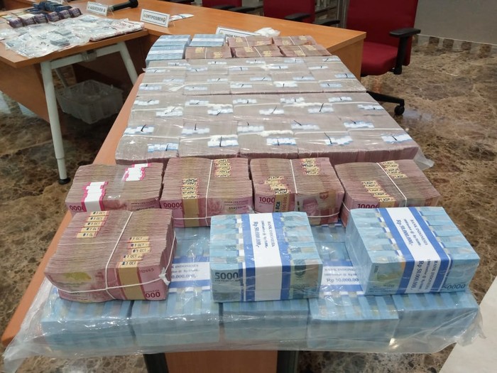 Bareskrim Polri Sita Uang Transaksi Pinjol Senilai Rp 20,4 Miliar