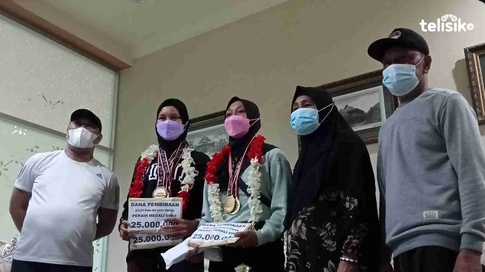 Bupati Konut Sambut Kedatangan Dua Atlet Sultra Peraih Medali Emas