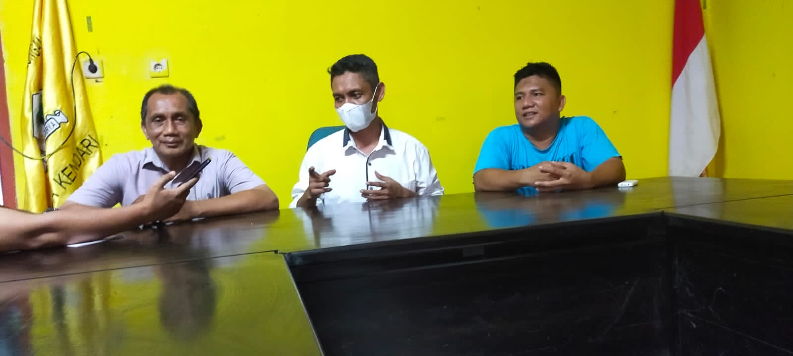 HUT ke-57, Golkar Kendari Serahkan 21 Ribu KTA dan Konsolidasi Kemenangan 2024