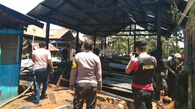Satu Rumah di Bombana Ludes Terbakar, Kerugian Ditaksir Rp 75 Juta