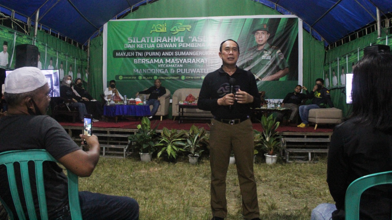 Silaturahmi dengan Warga Kota Kendari, Andi Sumangerukka Langsung Beri Solusi