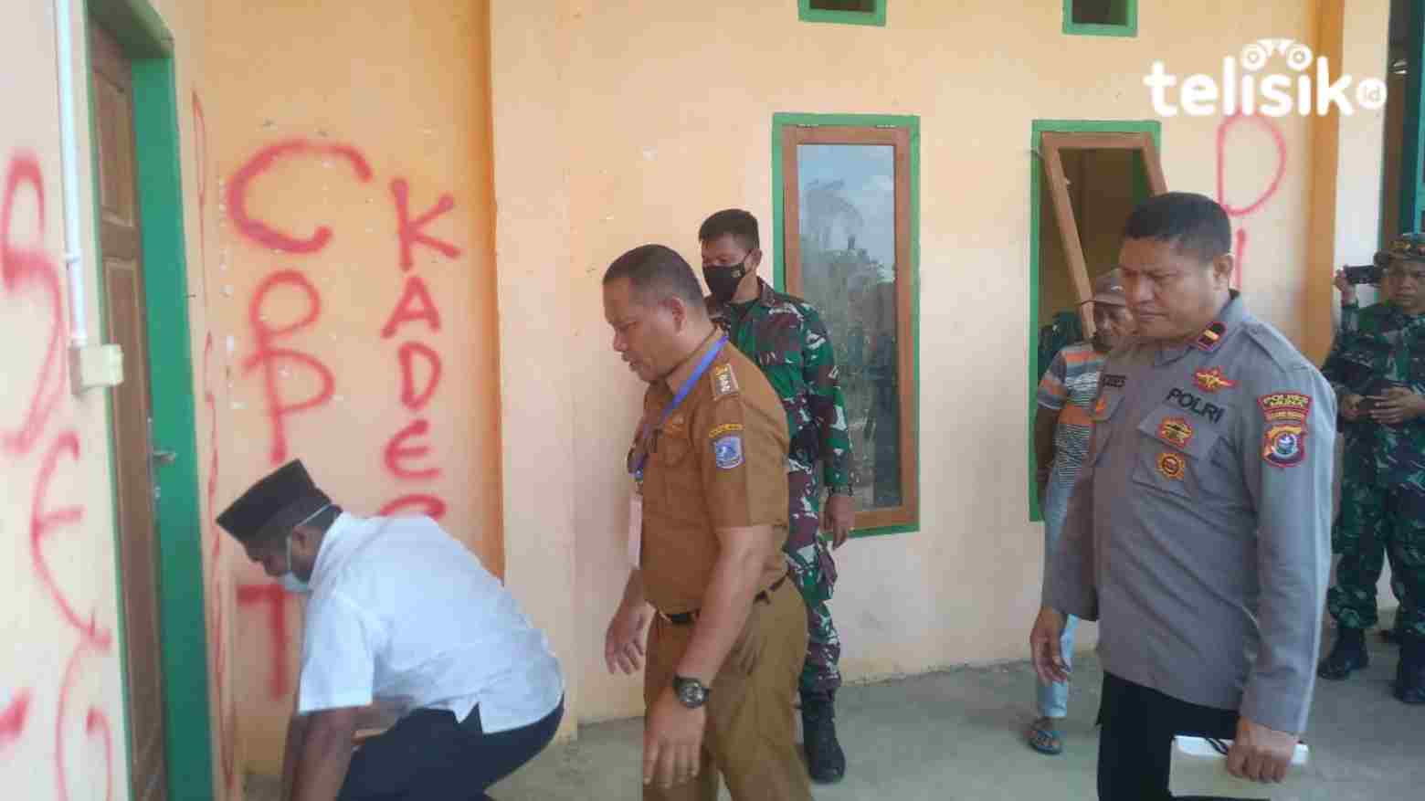 Tak Terima Imam Desa Diganti, Warga Segel Gedung Serbaguna Desa di Muna