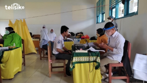 Muhammadiyah Vaksin 1.000 Pelajar, Wabup Muna: Kalau Ada Belum Larang Masuk Sekolah