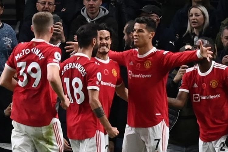 Cristiano Ronaldo Puji Timnya Usai MU Bobol Gawang Tottenham 3-0