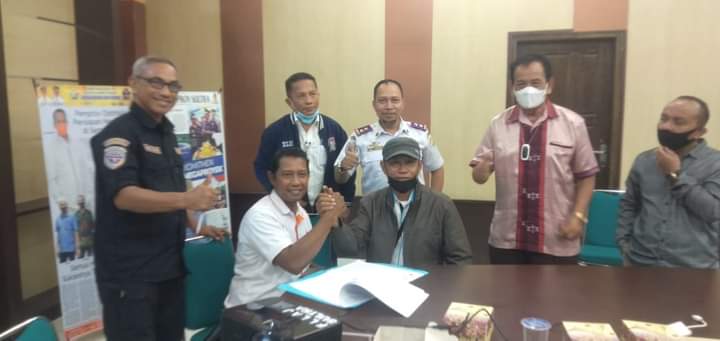 Dua Perusahaan Pelayaran Sepakat Normalkan Harga Tiket, Melanggar Disanksi