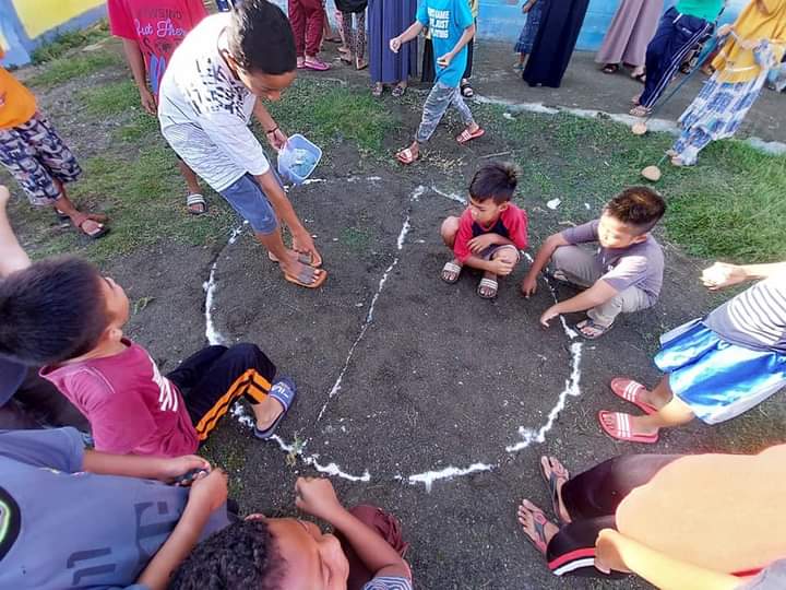 Festival Permainan Tradisional di Bombana Digandrungi Orang Dewasa