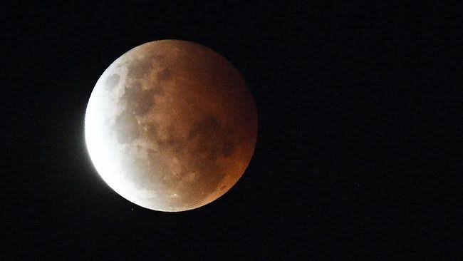Gerhana Bulan Sore Ini, Berikut Lokasi Penampakannya
