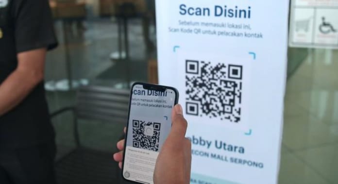 Pemkot Kendari Terapkan Scan QR Code Peduli Lindungi di Fasilitas Publik