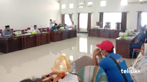 Penjual Tiket Kapal Express Bahari 7 F Diadukan Selalu Paksa Penumpang