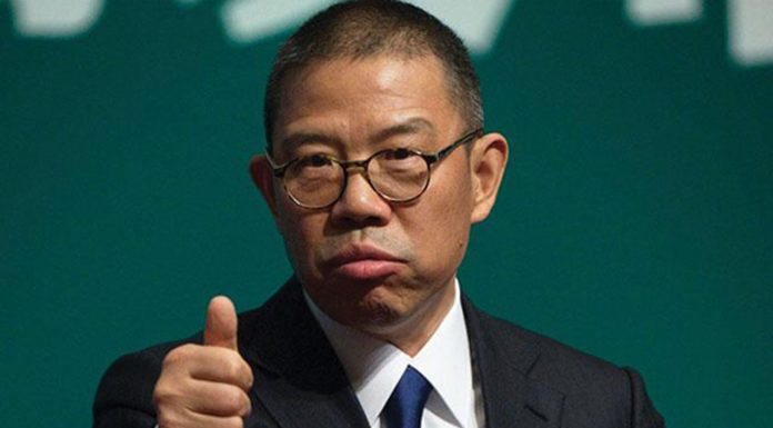 Singkirkan Jack Ma, Ternyata Orang Terkaya di China Adalah Tukang Air Galon