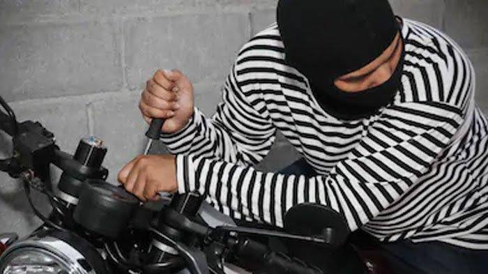 Tertidur di Rumah Makan, Motor Tukang Sol Sepatu Dicuri Maling