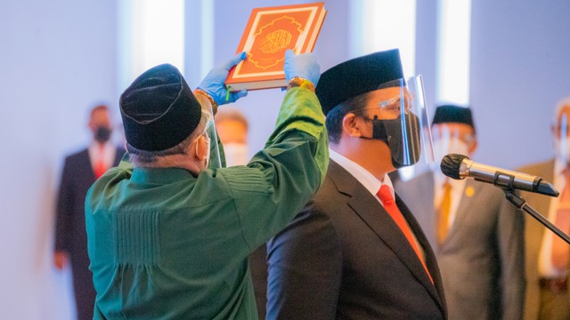 Tuai Kontroversi, MA Tetap Lantik Nyoman Adhi sebagai Anggota BPK