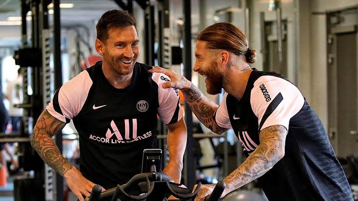 Waduh, Lionel Messi dan Sergio Ramos Dikabarkan Tidak Akur di PSG?