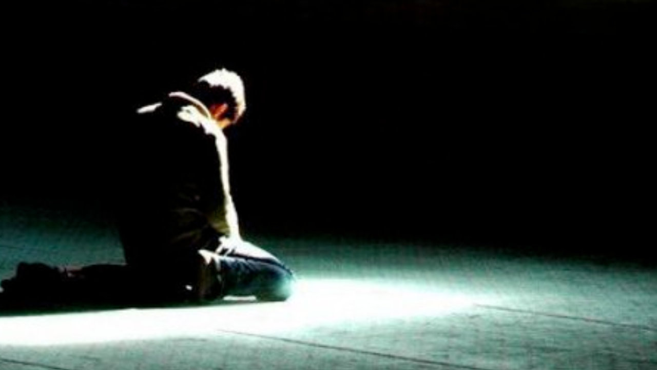 Inilah 15 Golongan Manusia Merupakan Musuh Iblis