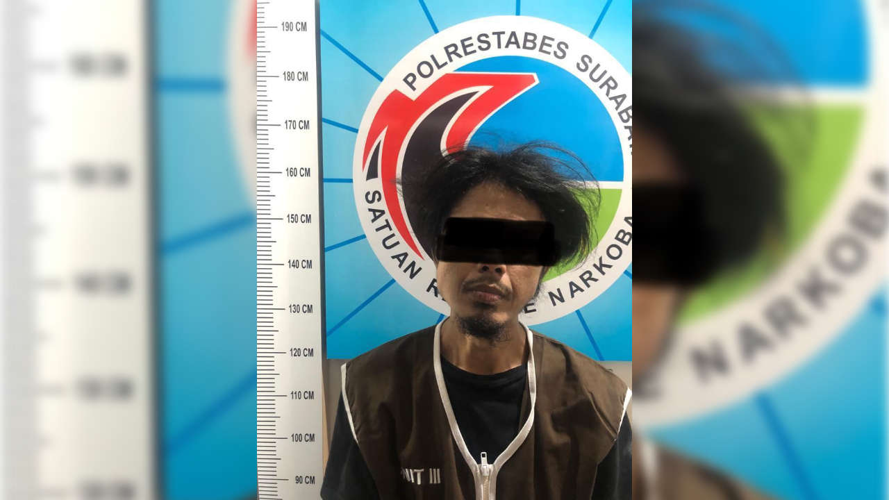 Pengedar Sabu di Surabaya Ditangkap Polisi saat Tunggu Pembeli