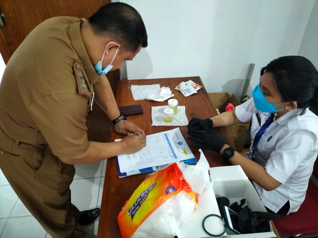 BNNP Sultra Tes Urine ASN Dinas Perpustakaan dan Kearsipan Sultra