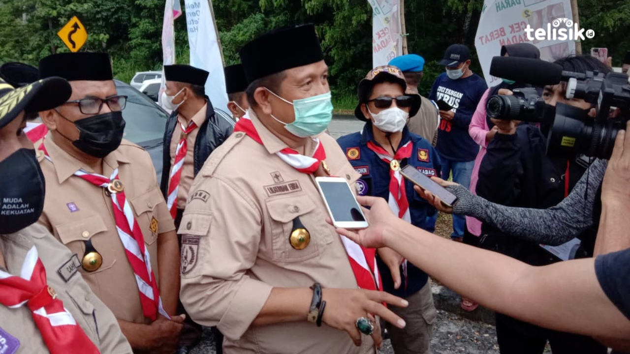Bupati Muna Pastikan Cakades Tanpa Batas Usia Maksimal