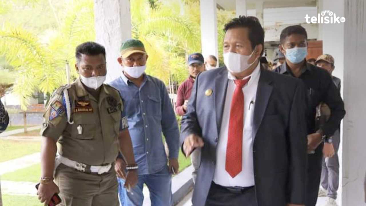 Bupati Muna Siap Fasilitasi Persoalan di Lokasi Pembangunan PLTU