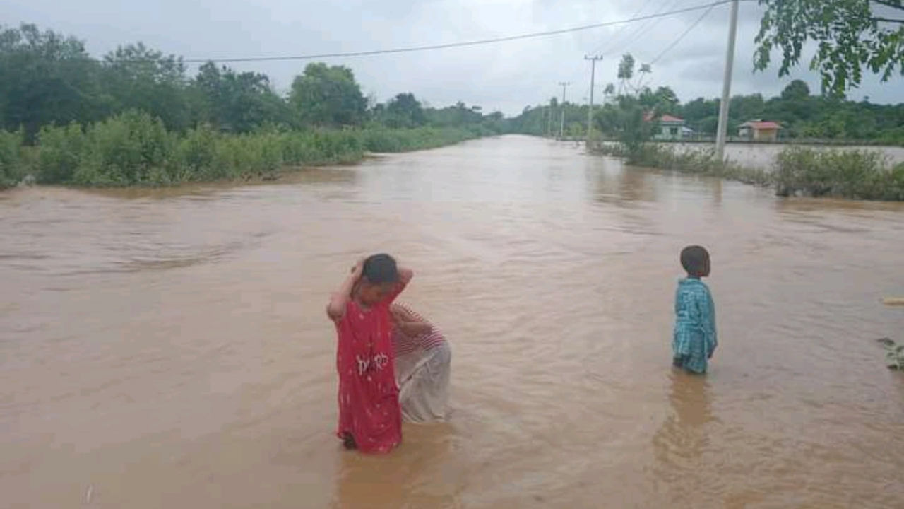 Cuaca Ekstrim, Kapolres Bombana: Selalu Waspada dan Update Informasi BMKG